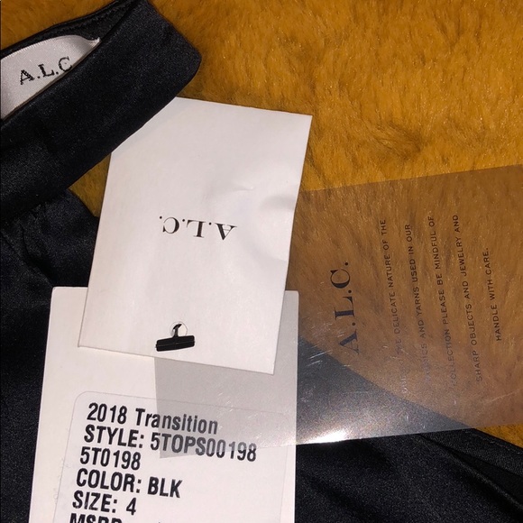 A.L.C. One Shoulder Long Sleeve Silk Top SZ 4 - Picture 4 of 4